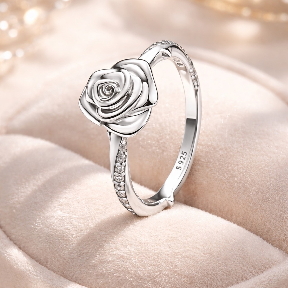 NEW Elegant Silver Rose Ring Size 7